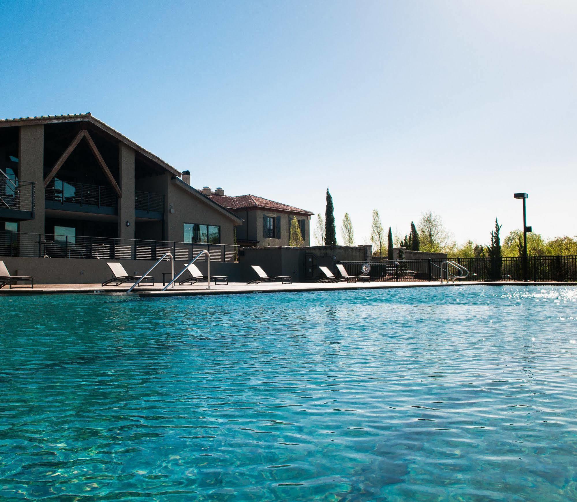 Hotel Domestique Travelers Rest Zewnętrze zdjęcie