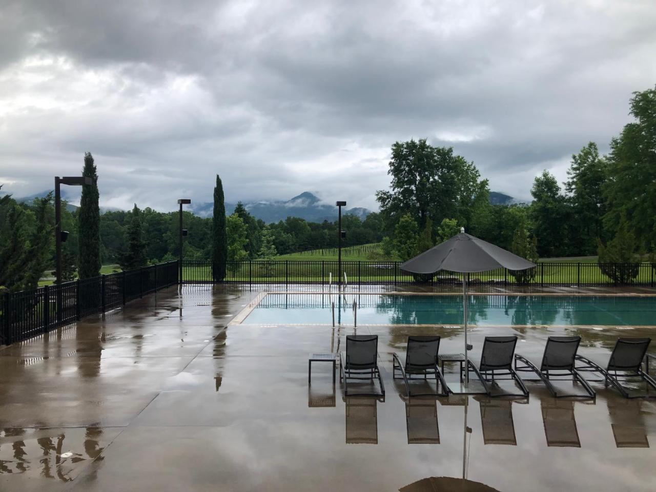 Hotel Domestique Travelers Rest Zewnętrze zdjęcie
